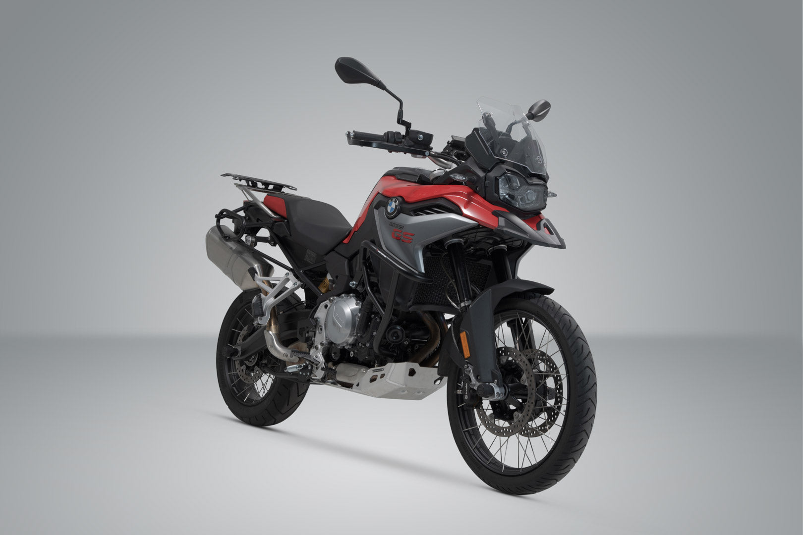 SW-MOTECH SLC soporte lateral izqiuerda BMW F 750 GS (17-) F 850 GS (17-).