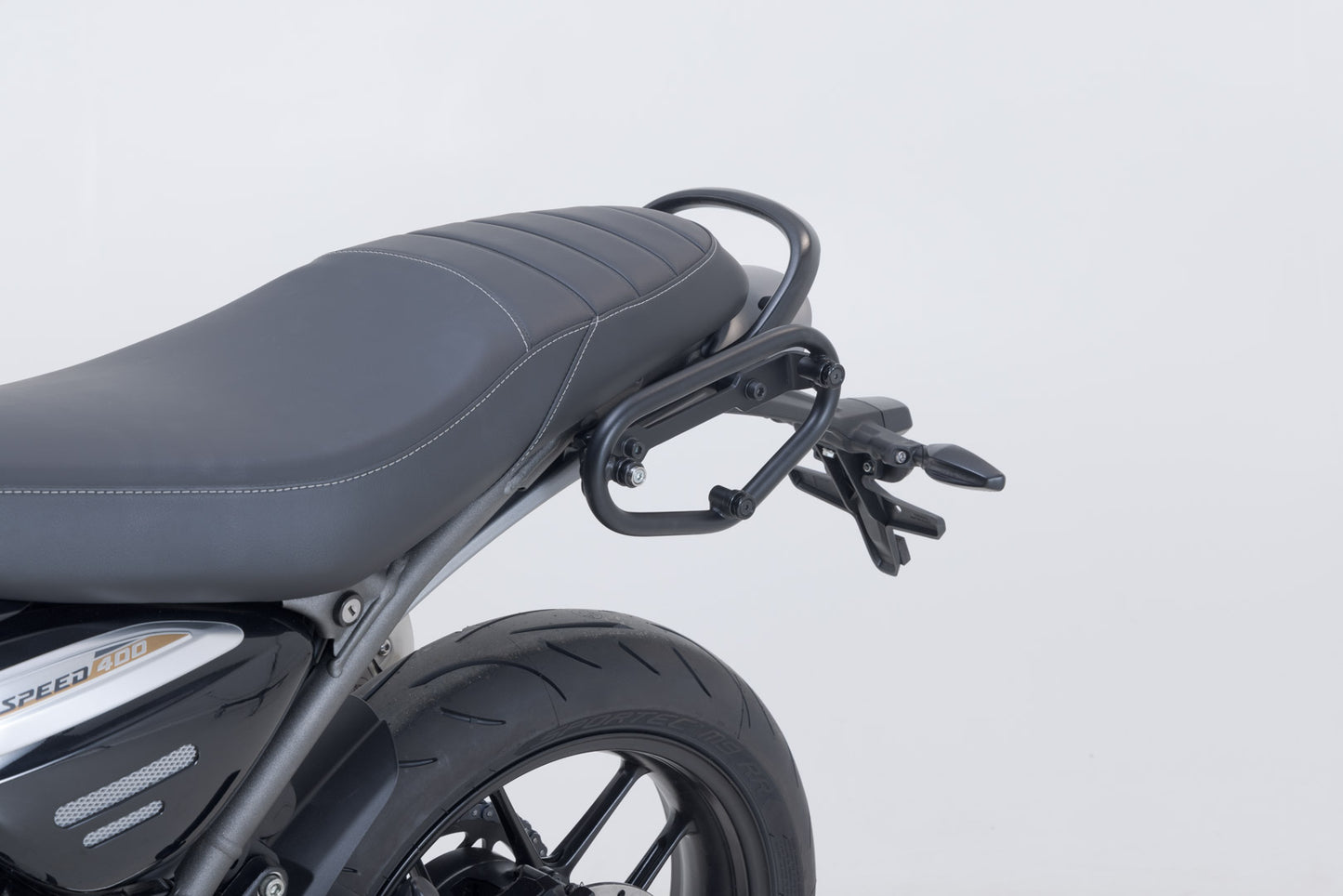 SW-MOTECH Soporte lateral izquierdo SLC Triumph Speed 400 / Scrambler 400 X/XC (23-).