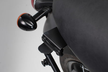 SW-MOTECH Adaptador para Soporte lateral SLC/V-LOC derecha Triumph Bonneville T100/T120 (15-).