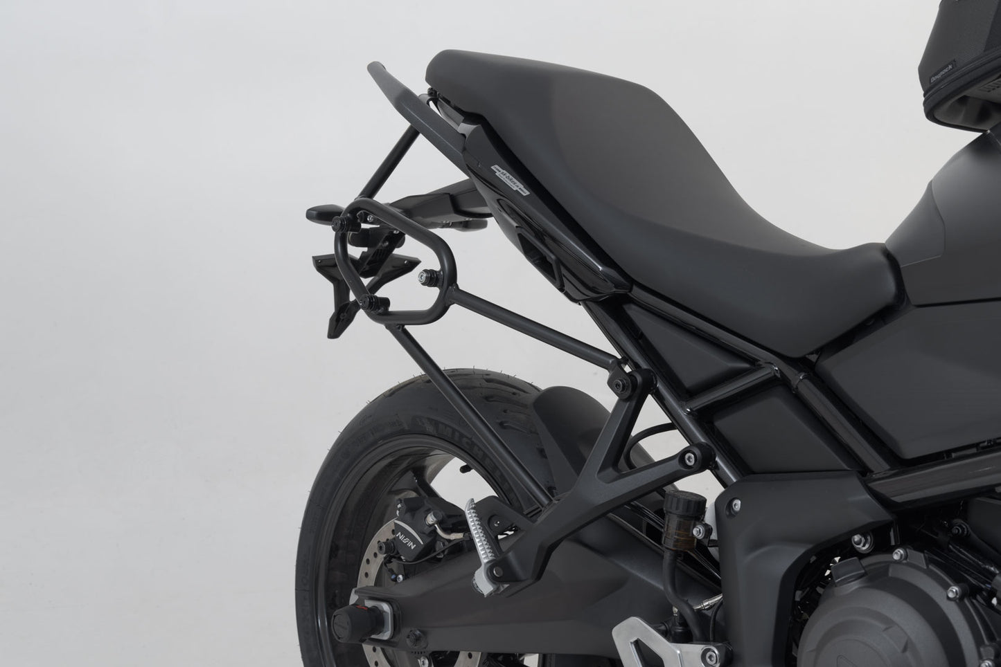 SW-MOTECH Soporte lateral derecho SLC Triumph Tiger 660 (21-).