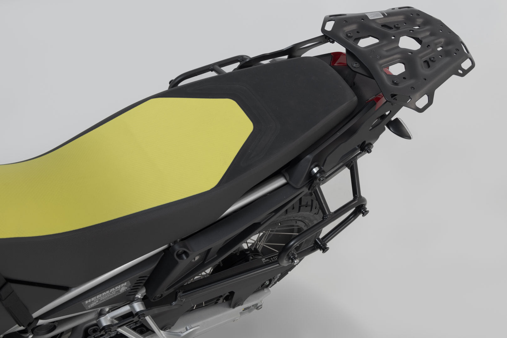 SW-MOTECH Soporte lateral izquierdo SLC Aprilia Tuareg 660 (21-) / Rally (24-).