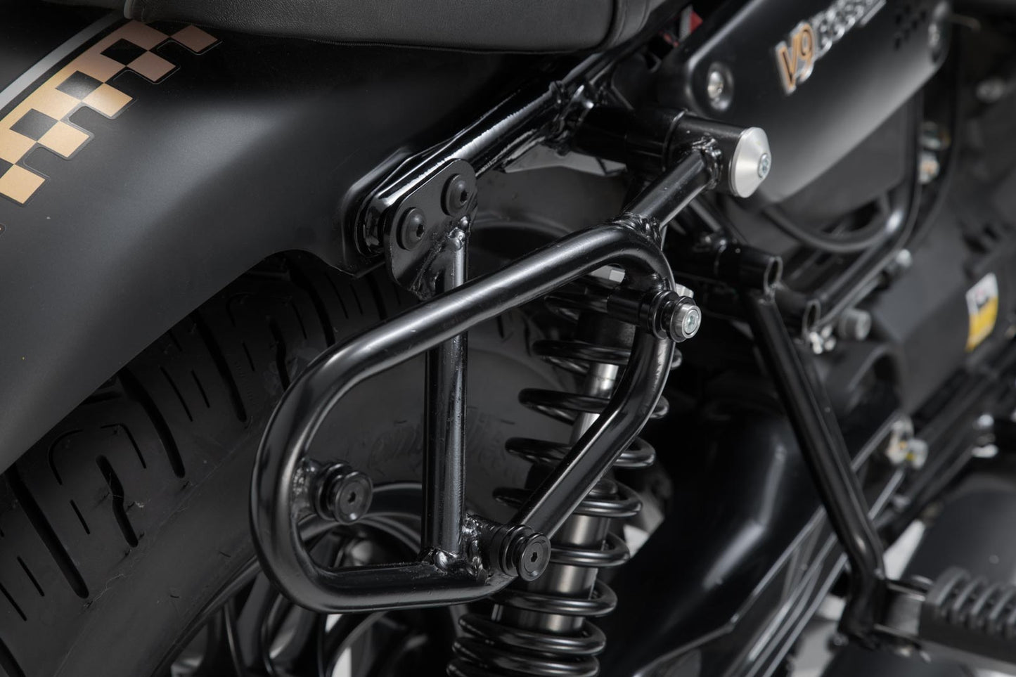 SW-MOTECH Soporte lateral derecho SLC Moto Guzzi V9 Roamer/Bobber (15-).