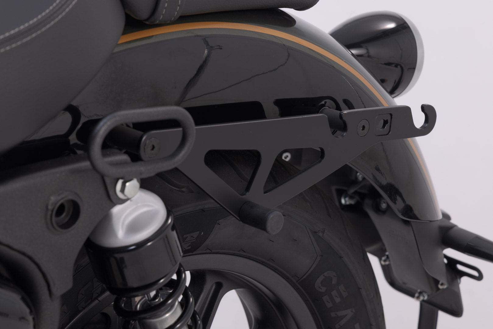 SW-MOTECH Soporte lateral SLH LH1 izquierdo Royal Enfield Super Meteor 650 (22-).