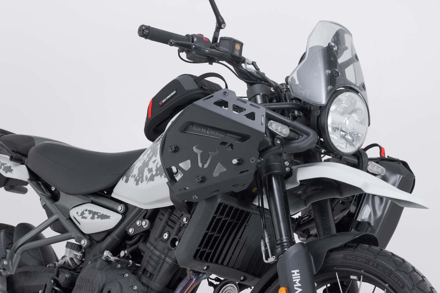 SW-MOTECH Soporte lateral derecho SLC para barras prot. orig Royal Enfield Himalayan 450 (23-).