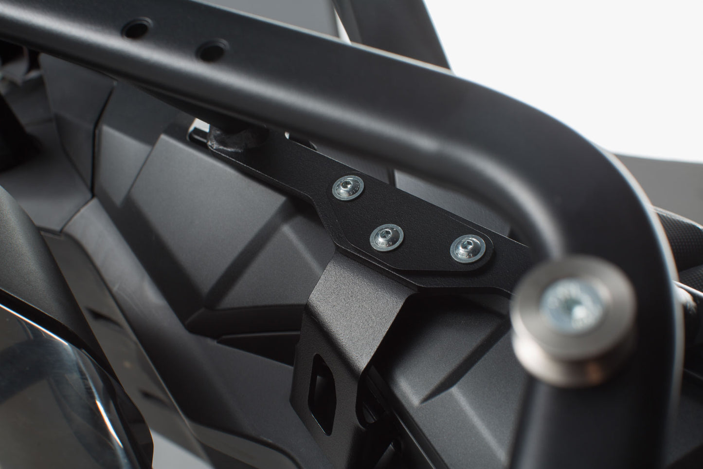 SW-MOTECH Soporte lateral PRO -Versión off-road Negro. Honda Africa Twin / Adv Sports (18-).