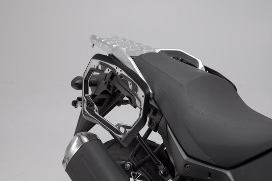 SW-MOTECH Soporte lateral PRO Negro. Suzuki DL 650 (16-).