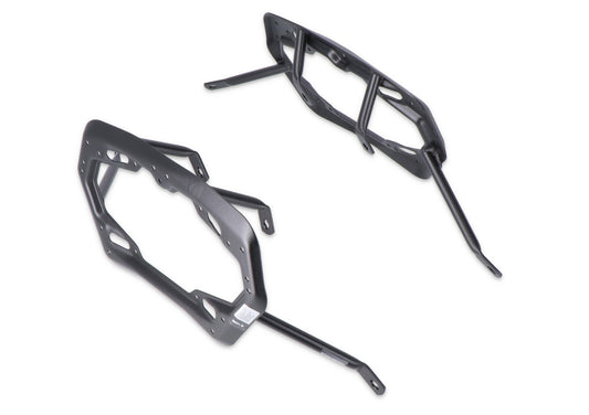 SW-MOTECH Soporte lateral PRO Negro. Suzuki V-Strom 1050 (19-).