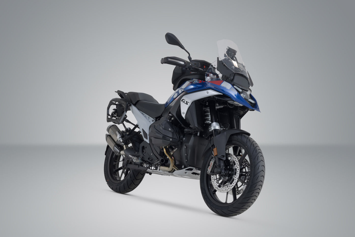 SW-MOTECH Soporte lateral PRO Negro. BMW R 1300 GS (23-).