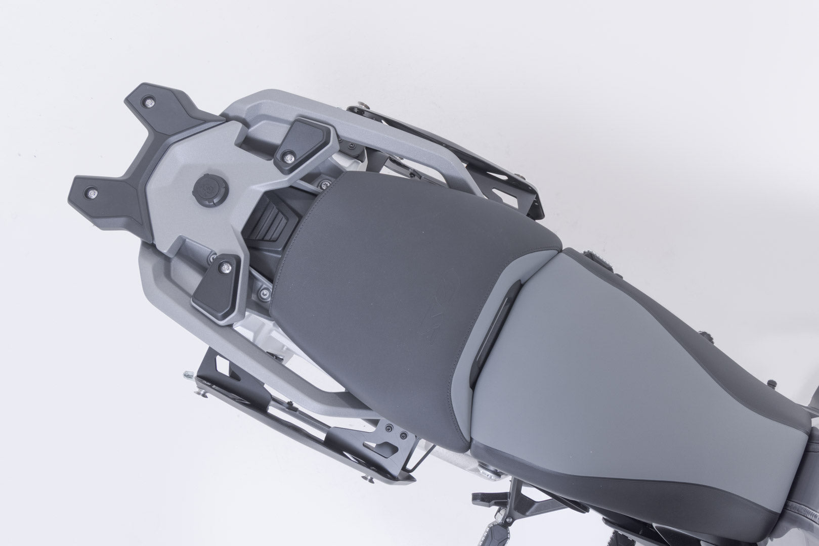 SW-MOTECH Soporte lateral PRO para portaequipajes originales Negro. BMW R 1300 GS Adventure (24-).