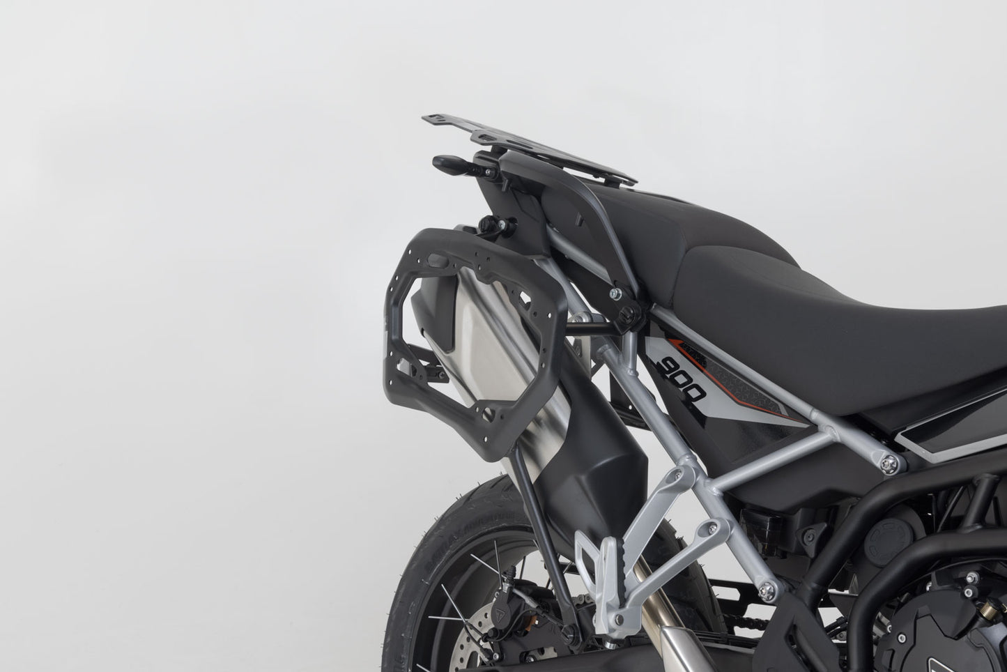 SW-MOTECH Soporte lateral PRO Negro. Triumph Tiger 900 GT/GT Pro/Rally Pro.
