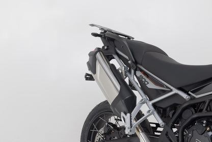 SW-MOTECH Soporte lateral PRO Negro. Triumph Tiger 900 GT/GT Pro/Rally Pro.