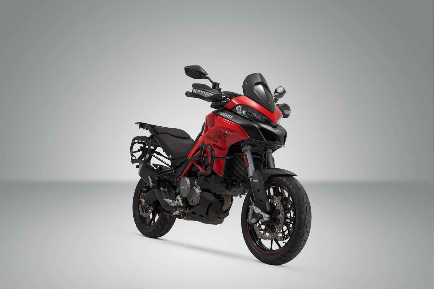 SW-MOTECH Soporte lateral PRO Negro. Ducati Multistrada 1200/ 1260/ 950 / V2.