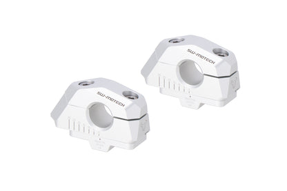 SW-MOTECH Acercador de manillar variable para Ø22 H=25mm. Colocación 5/10/15/20/25/30 mm. Plateado.
