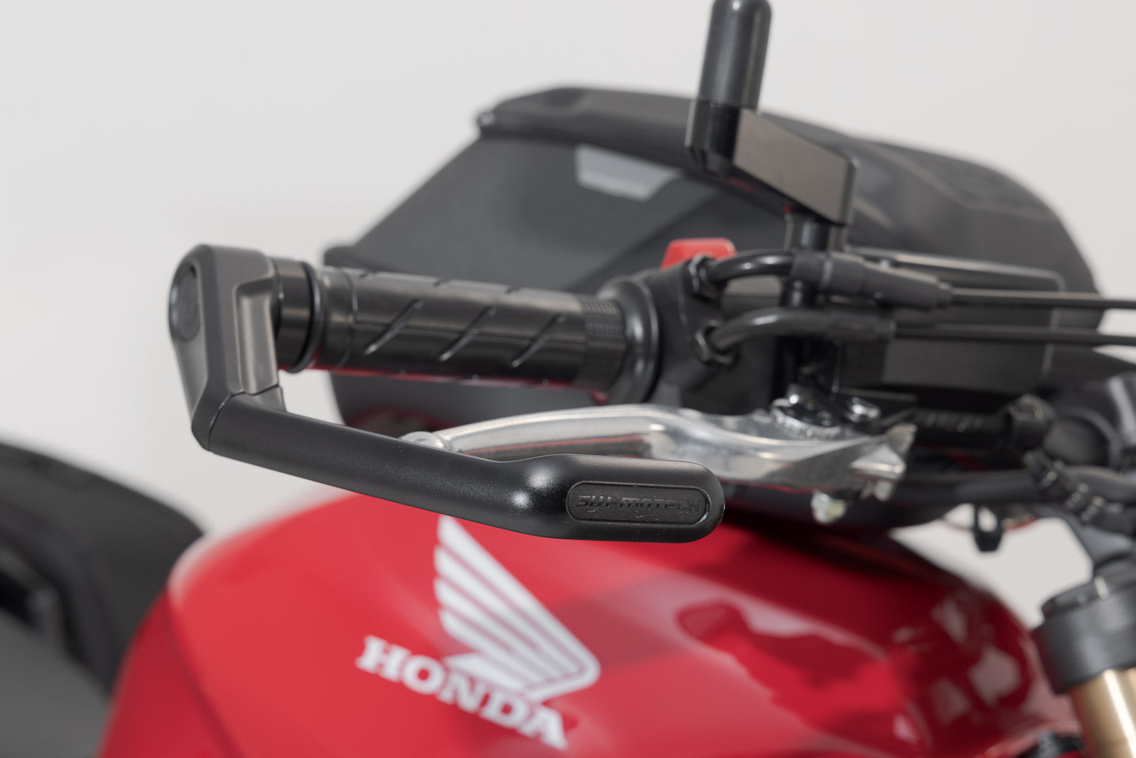 SW-MOTECH Protectores de maneta Negro. Honda CB650R CB500F CB500 Hornet.