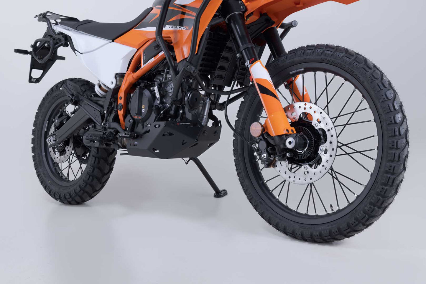 SW-MOTECH Protector de motor Negro. Modelos KTM 125 / 250 / 390 (25-).