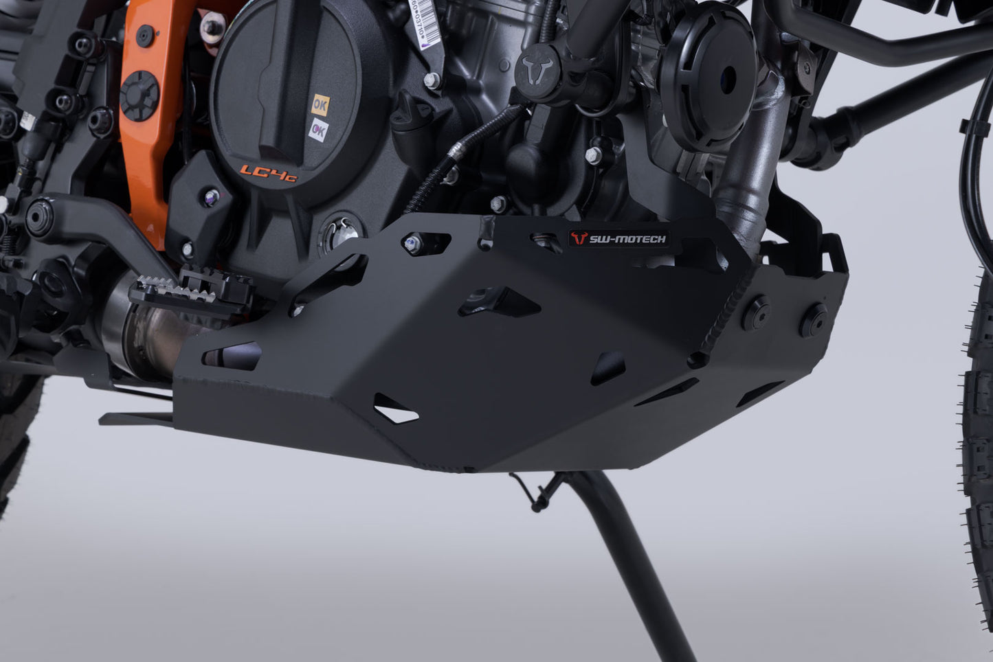 SW-MOTECH Protector de motor Negro. Modelos KTM 125 / 250 / 390 (25-).