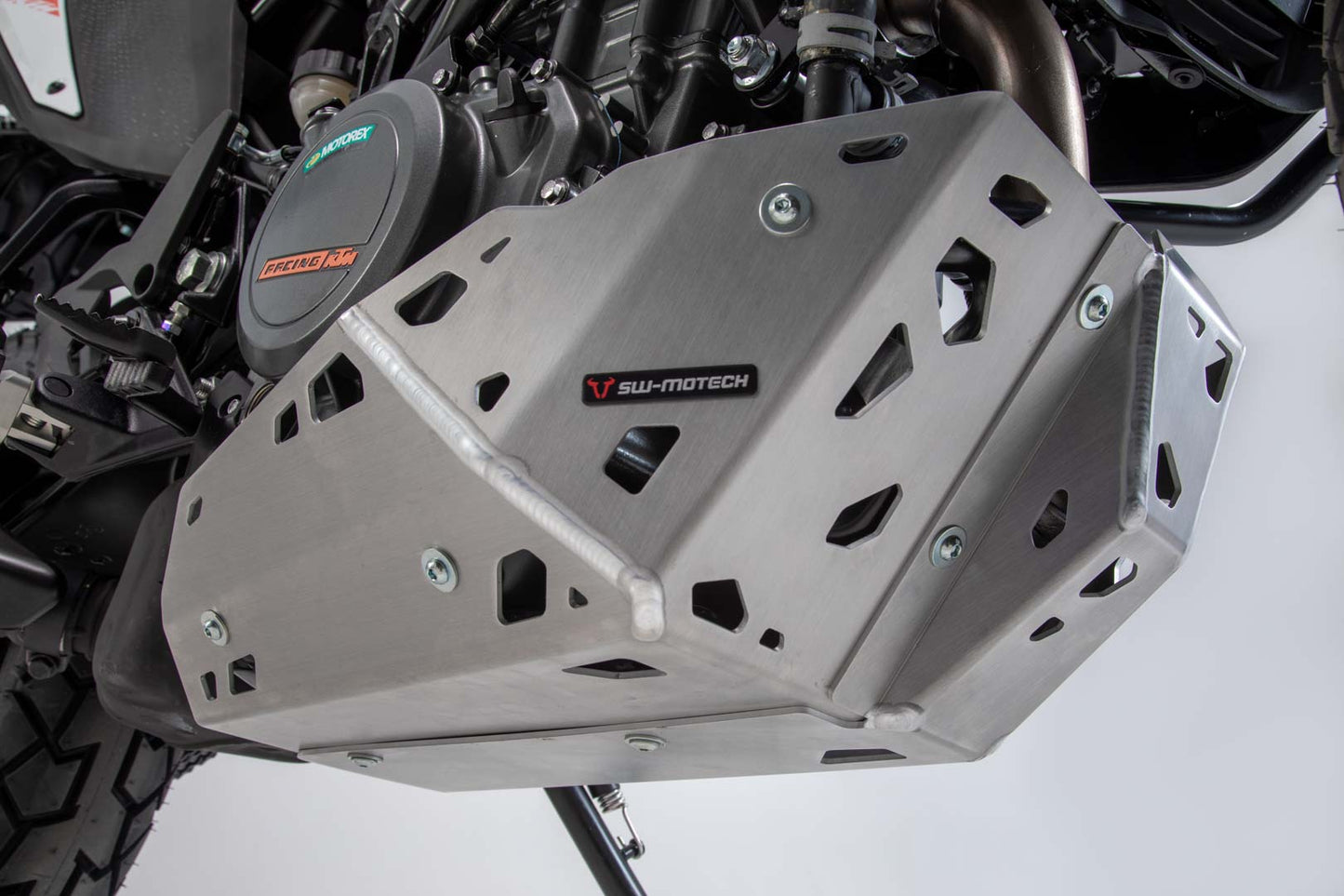 SW-MOTECH Protector de motor Negro. KTM 390 Adv (19-).