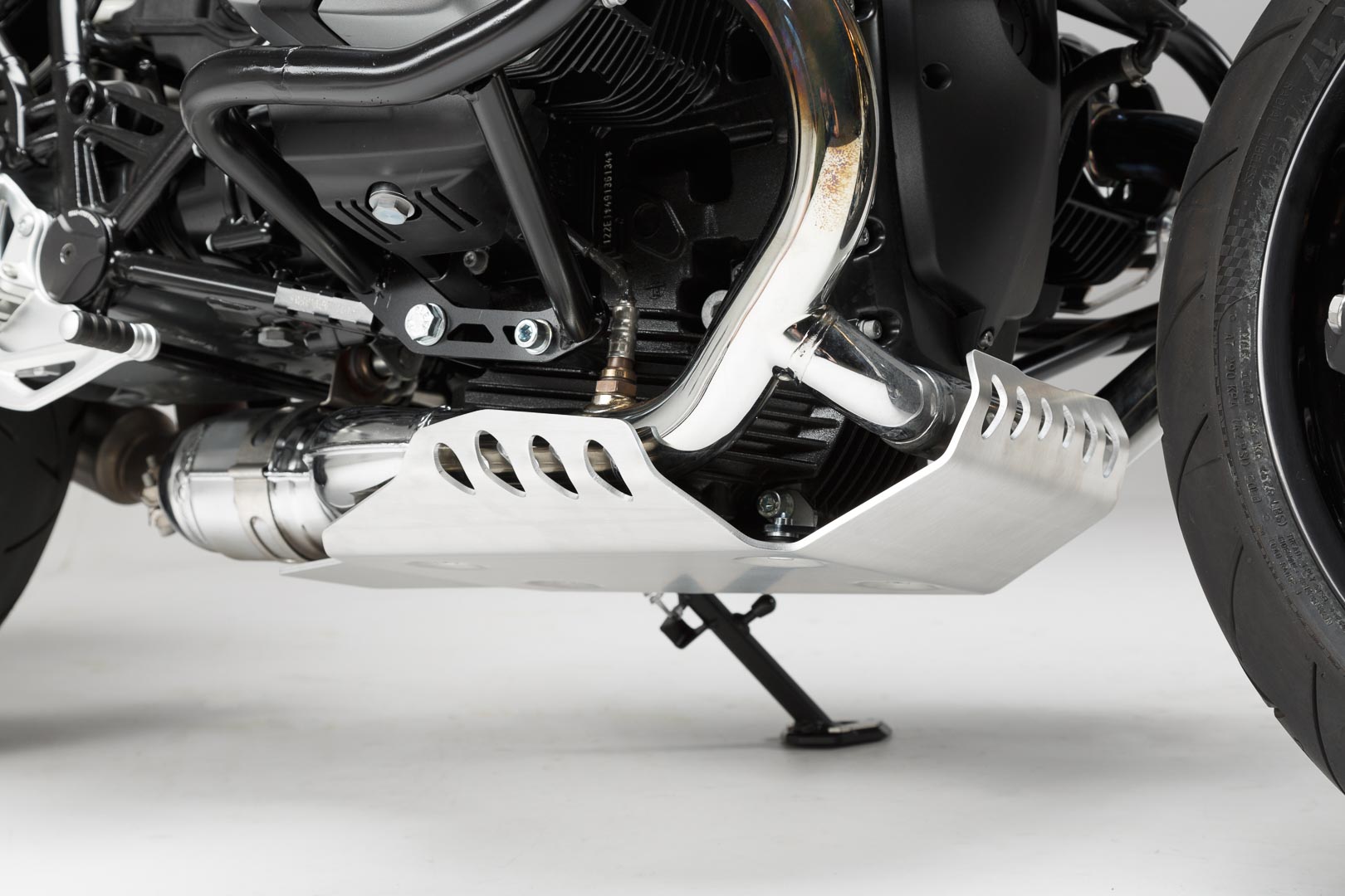 SW-MOTECH Protector de motor Plateado. BMW R nineT / Pure / Scrambler.