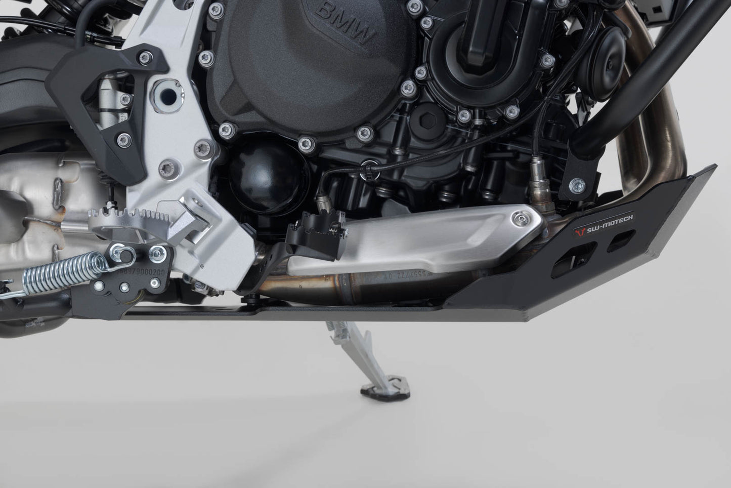 SW-MOTECH Protección del motor Negro. BMW F 750/850 GS (17-) F 800/900 GS (23-).