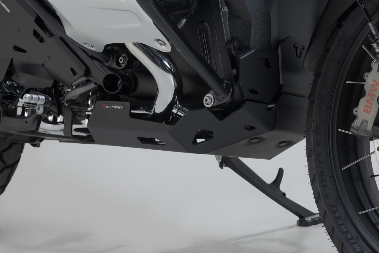 SW-MOTECH Protección del motor Plateado. BMW R 1300 GS / Adv R 1300 R. / RT.