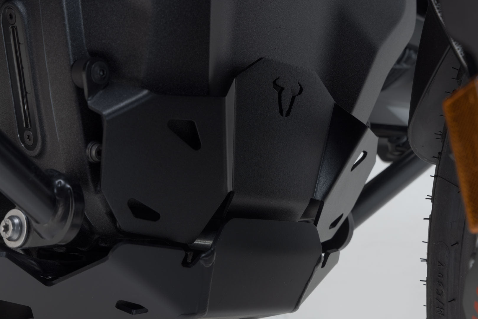 SW-MOTECH Extensión de protección para el motor Negro. BMW R 1300 GS / Adventure R 1300 R/RT.