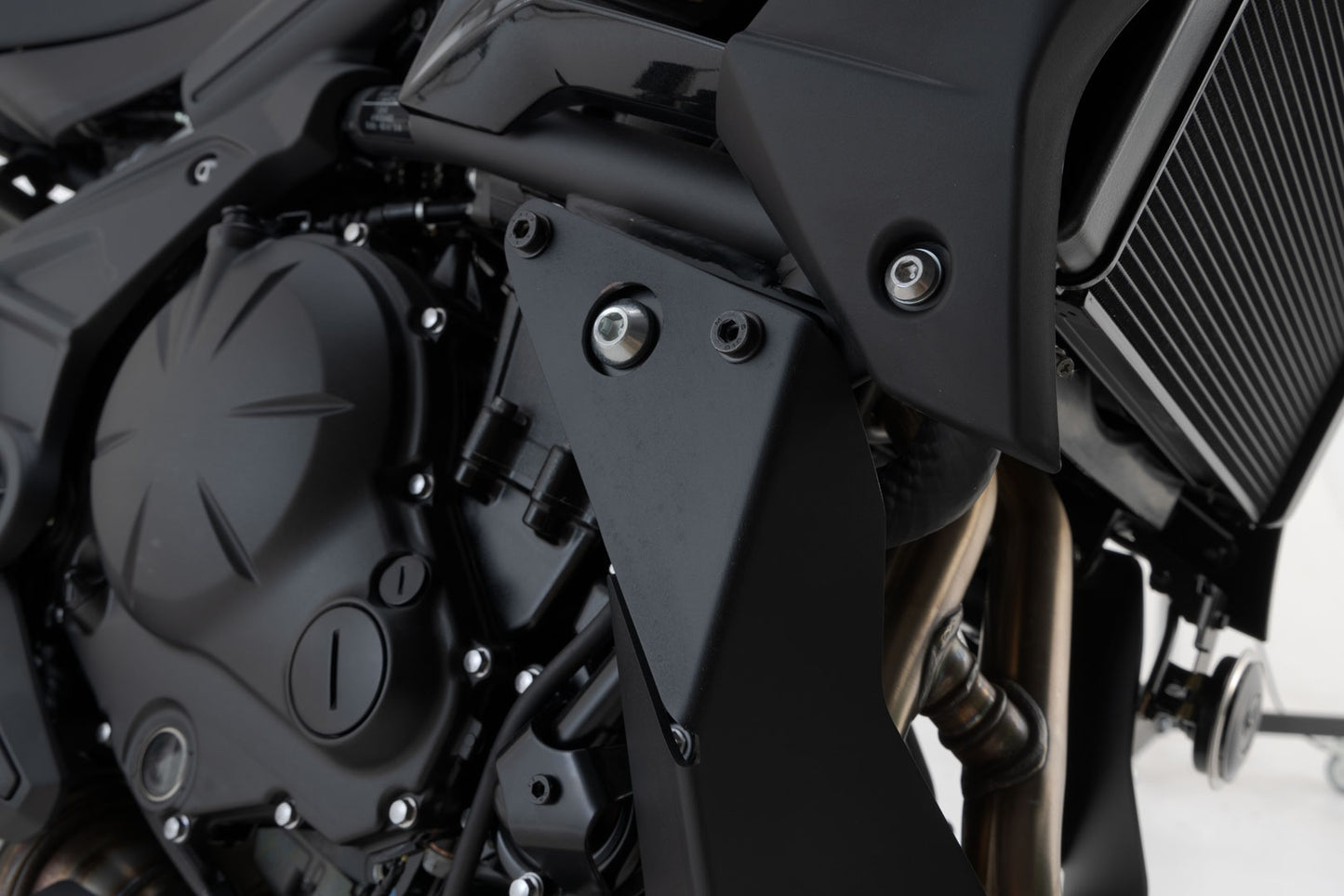 SW-MOTECH Protector de motor Negro. Kawasaki Versys 650 (21-).
