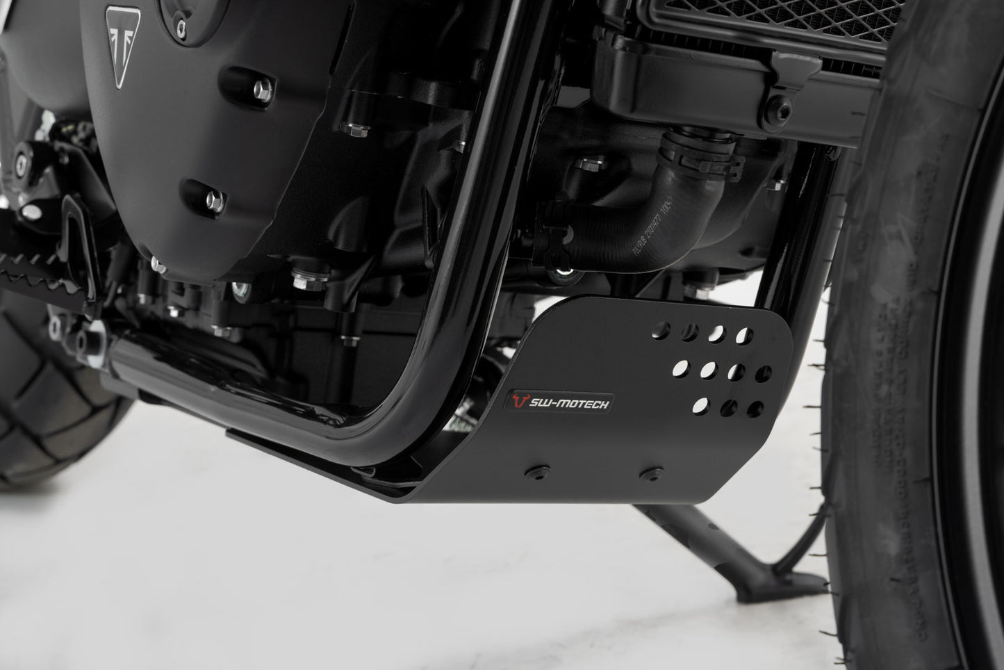 SW-MOTECH Protector de motor Negro. Modelos Triumph.