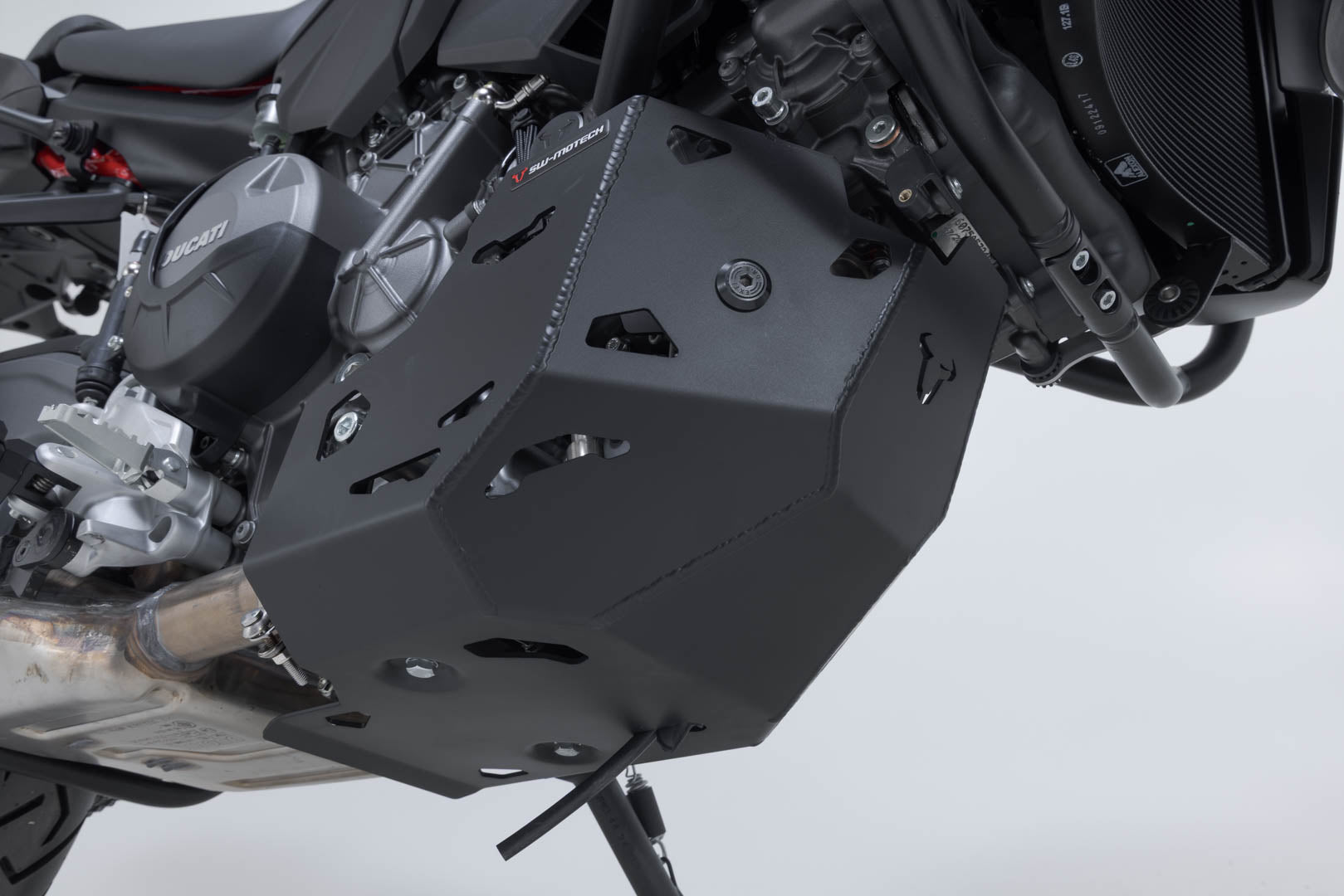 SW-MOTECH Protector de motor Negro. Ducati Multistrada V2 / V2 S (24-).
