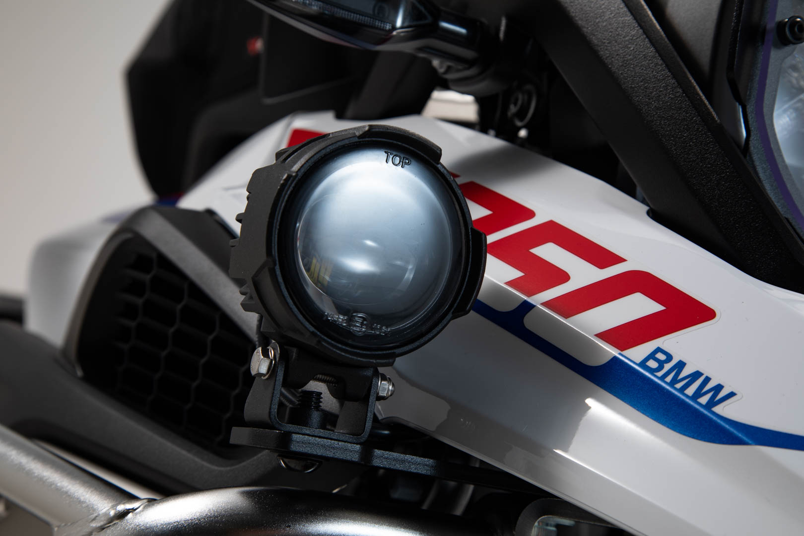 SW-MOTECH Soportes para luces Negro. BMW R 1200 GS (12-18) R 1250 GS (18-).