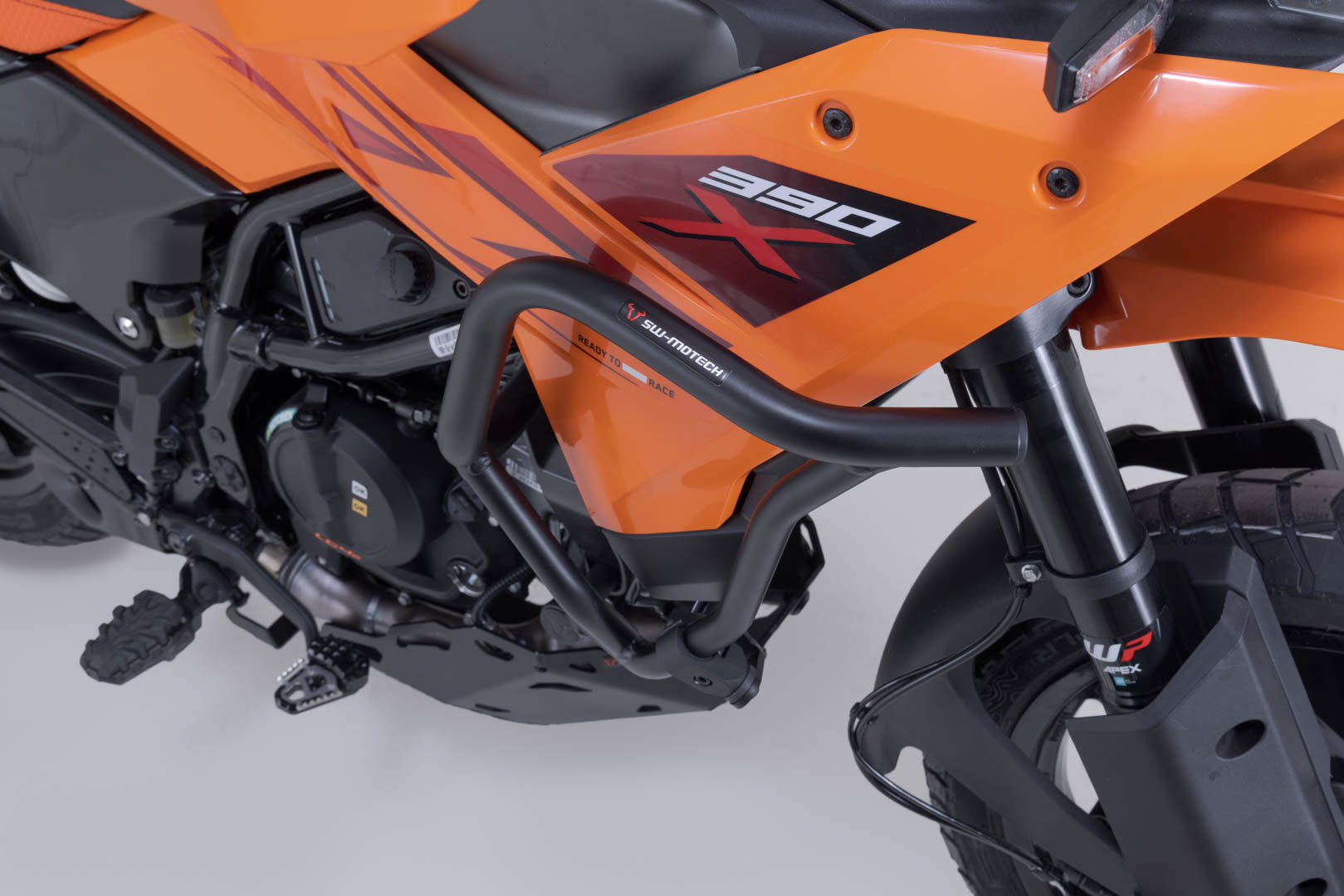 SW-MOTECH Protecciones laterales de motor Negro. KTM 250 Adv 390 Adv (25-).
