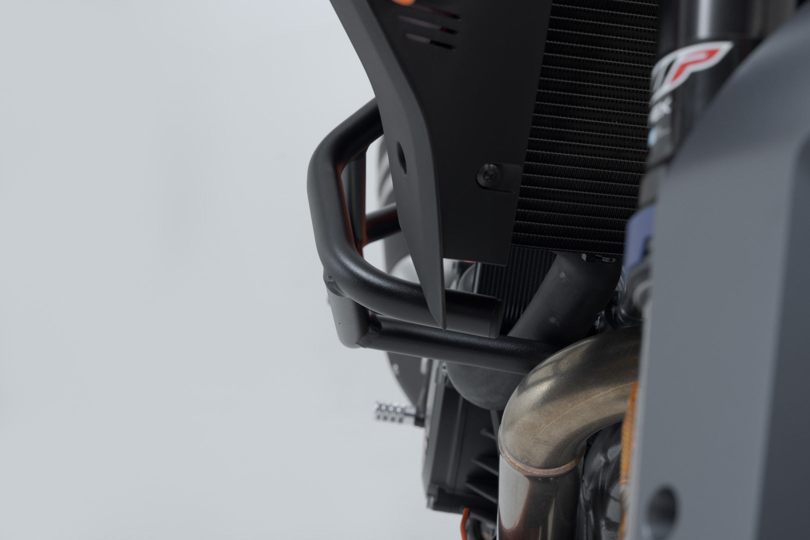 SW-MOTECH Protecciones laterales de motor Negro. KTM 1290 Super Duke R / GT.
