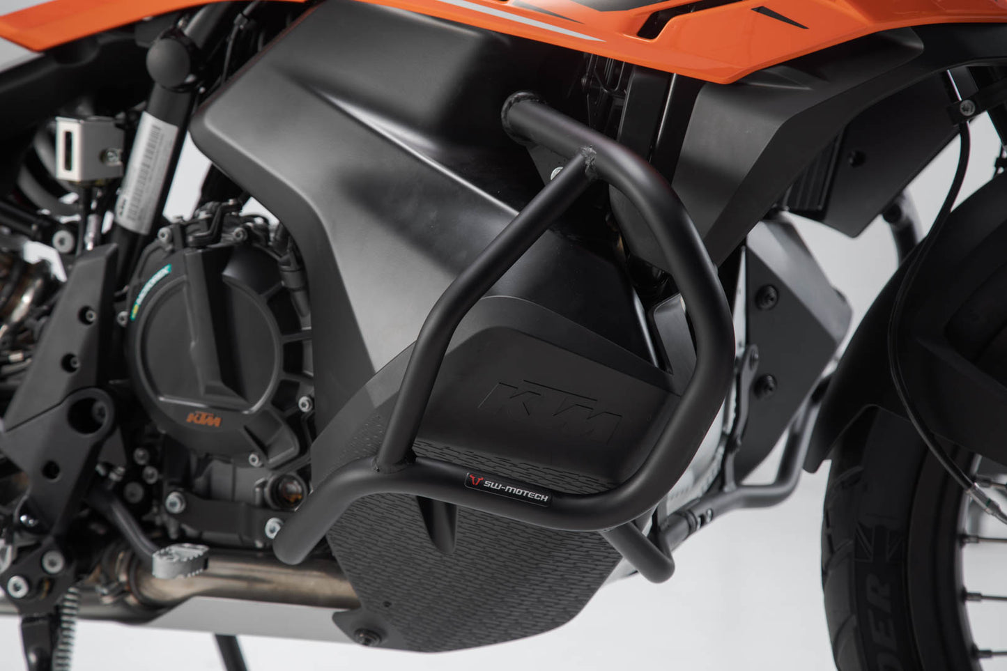 SW-MOTECH Protecciones laterales de motor Negro. KTM 790/890 Adv/R Husqvarna Norden 901.