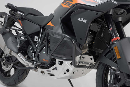 SW-MOTECH Protecciones laterales de motor Naranja. KTM 1290 / 1390 Super Adventure (21-).