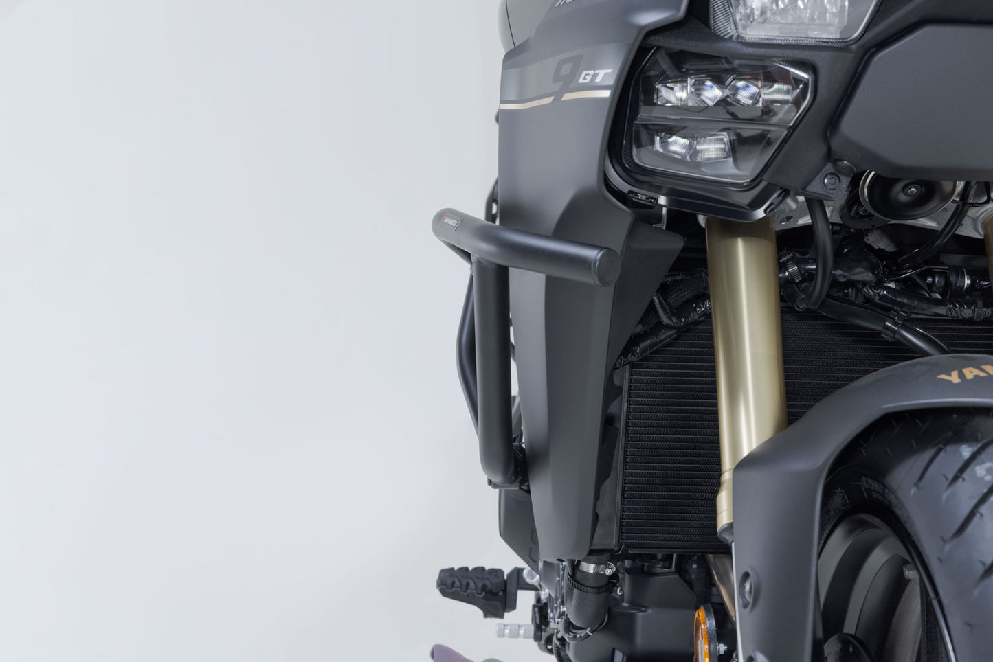 SW-MOTECH Protecciones laterales de motor Negro. Yamaha Tracer 9 GT / GT+ (24-).