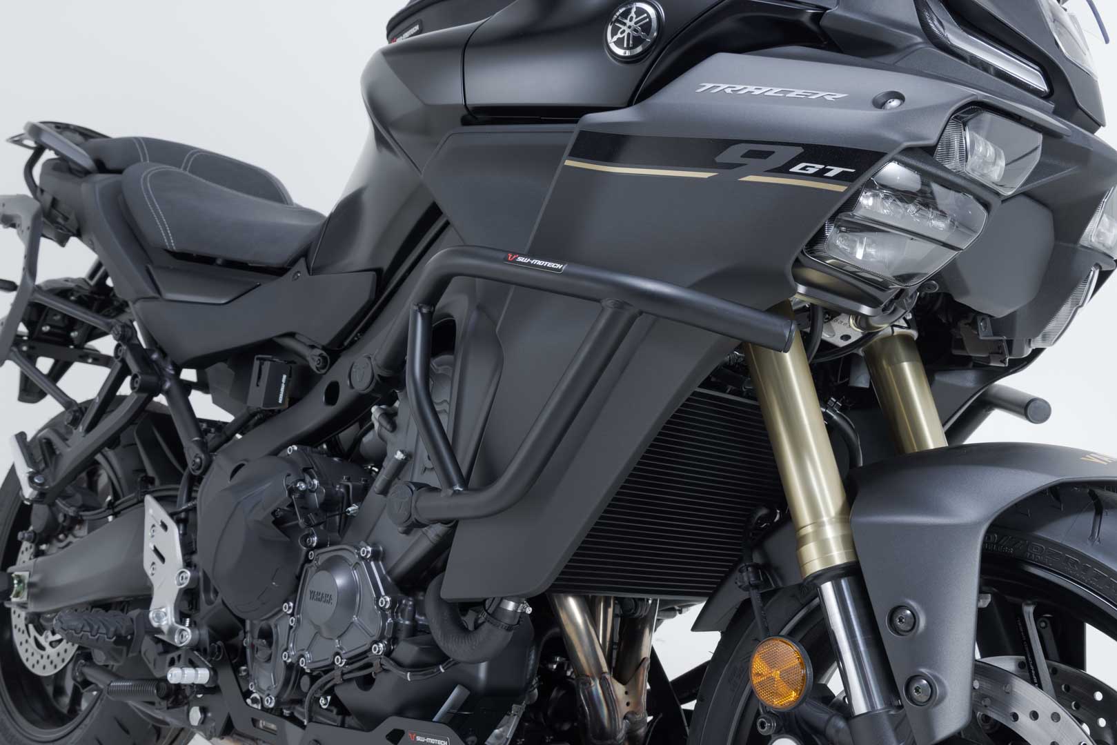 SW-MOTECH Protecciones laterales de motor Negro. Yamaha Tracer 9 GT / GT+ (24-).