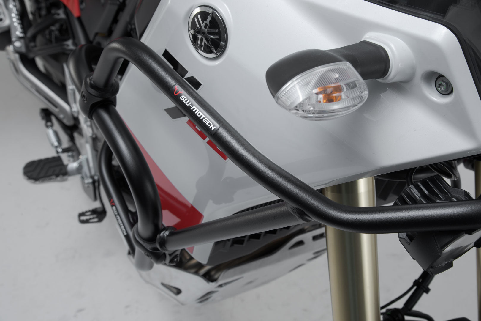 SW-MOTECH Protecciones superiores de motor Negro. Yamaha Teneré 700 (19-).