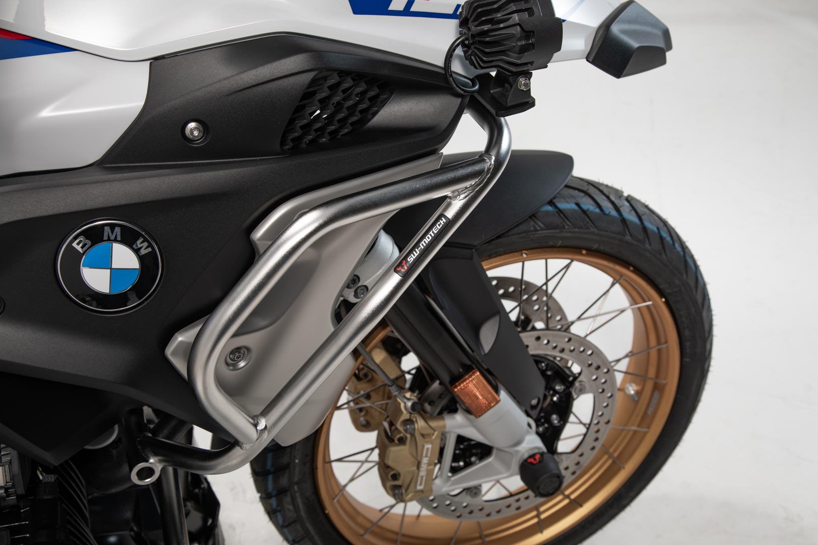 SW-MOTECH Protecciones superiores de motor Acero inoxidable. R1200GS (16-) R1250GS (18-).