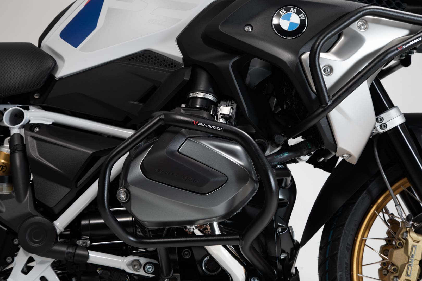 SW-MOTECH Protecciones laterales de motor Negro. BMW R 1250 GS (18-) R1250 R/RS (18-).