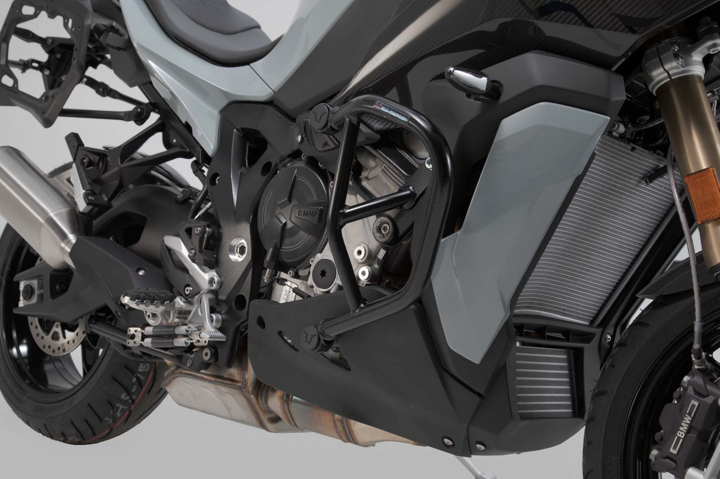 SW-MOTECH Protecciones laterales de motor Negro. BMW S 1000 XR (19-).