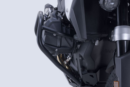 SW-MOTECH Protecciones laterales de motor Negro. BMW R 1300 GS (23-) R 1300 R (25-).