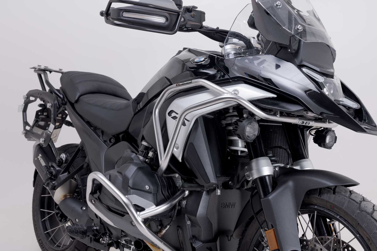 SW-MOTECH Protecciones superiores de motor Acero inoxidable. BMW R 1300 GS (23-). OEM SBL.