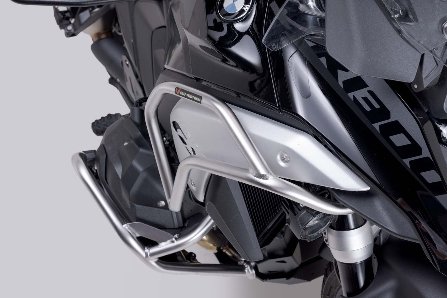 SW-MOTECH Protecciones superiores de motor Acero inoxidable. BMW R 1300 GS (23-). OEM SBL.