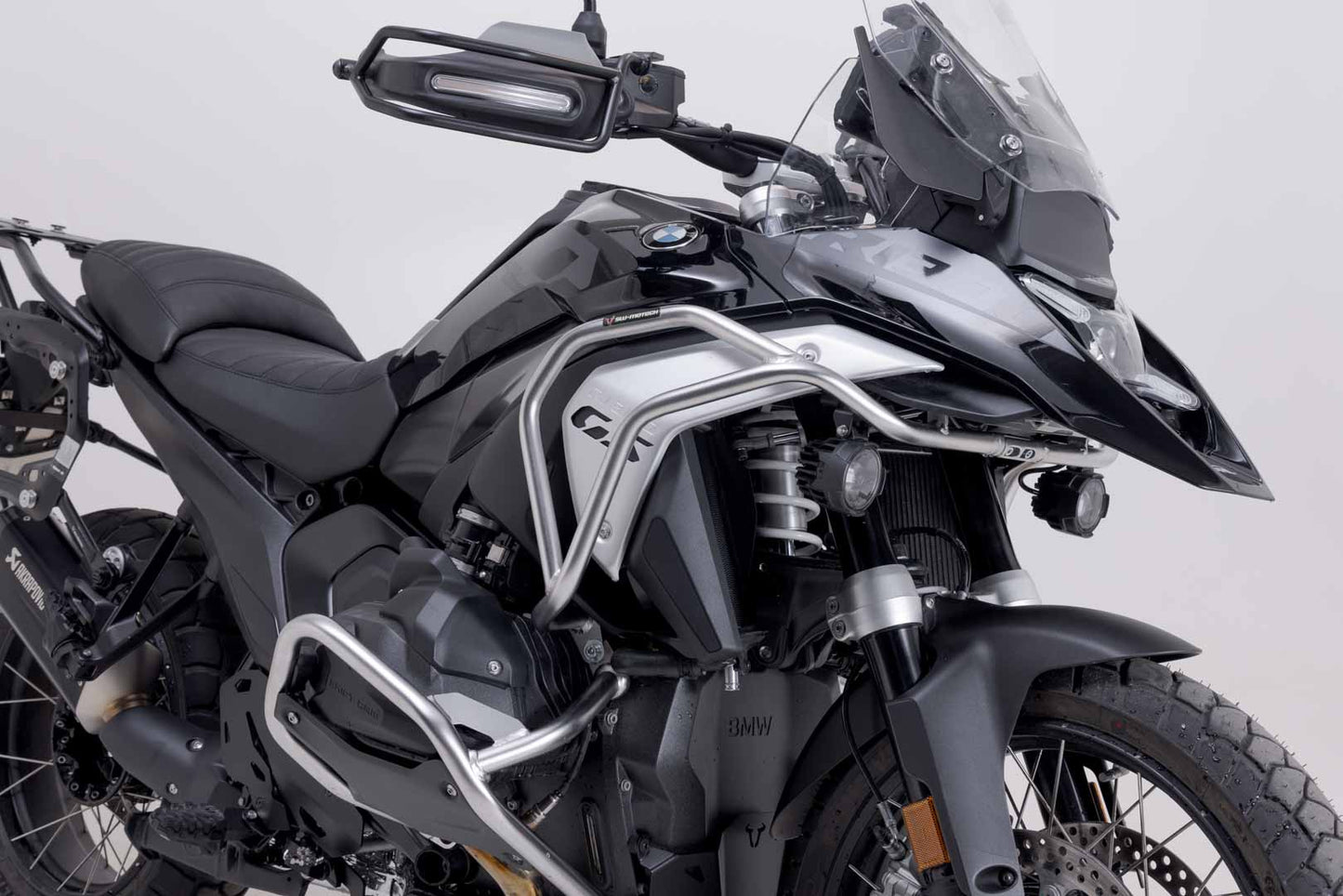 SW-MOTECH Protecciones superiores de motor Acero inoxidable. BMW R 1300 GS (23-). OEM SBL.
