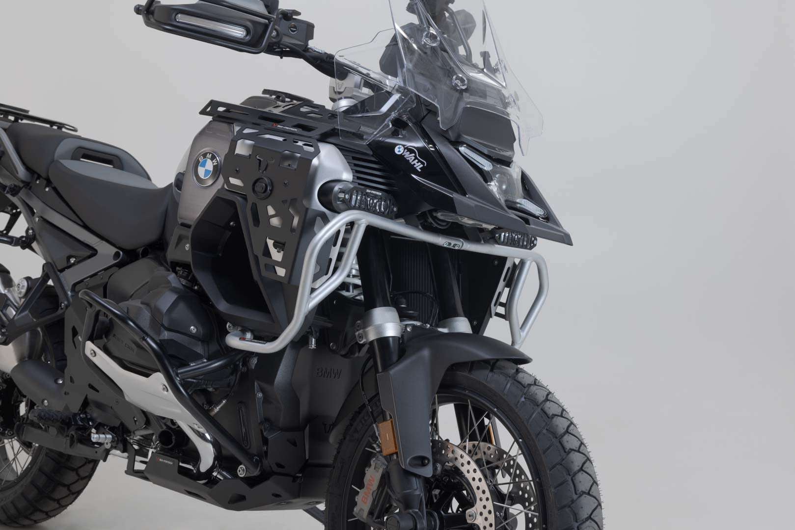 SW-MOTECH Protecciones superiores de motor Acero inoxidable. R 1300 GS Adv (24-). OEM SBL.