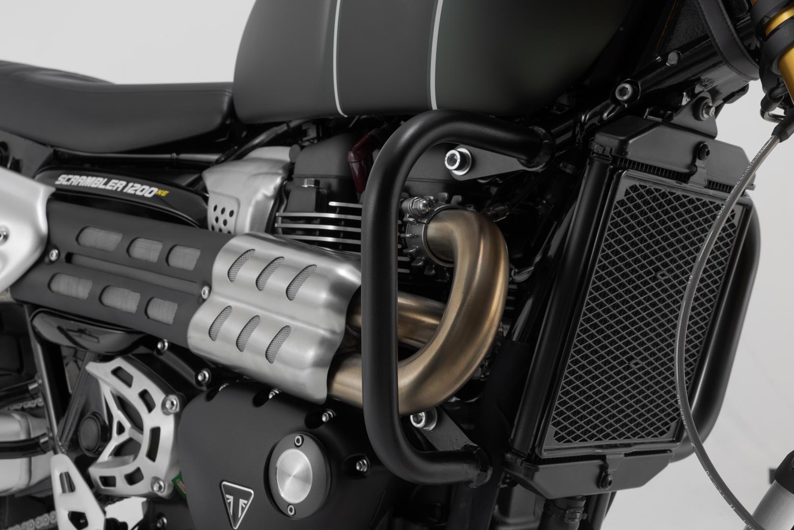 SW-MOTECH Protecciones laterales de motor Negro. Triumph Scrambler 1200 (21-).