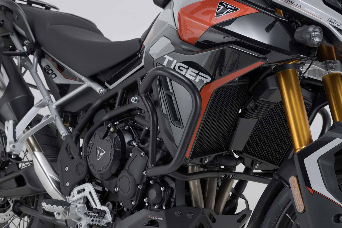 SW-MOTECH Protecciones laterales de motor Negro. Modelos Triumph Tiger 900 Tiger 850 Sp.