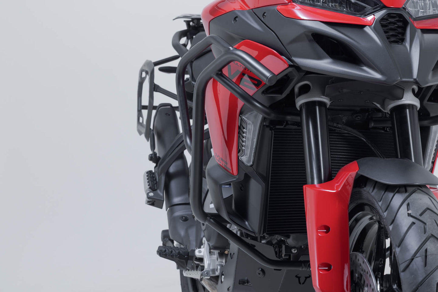 SW-MOTECH Protecciones laterales de motor Negro. Ducati Multistrada V2 / V2 S (24-).
