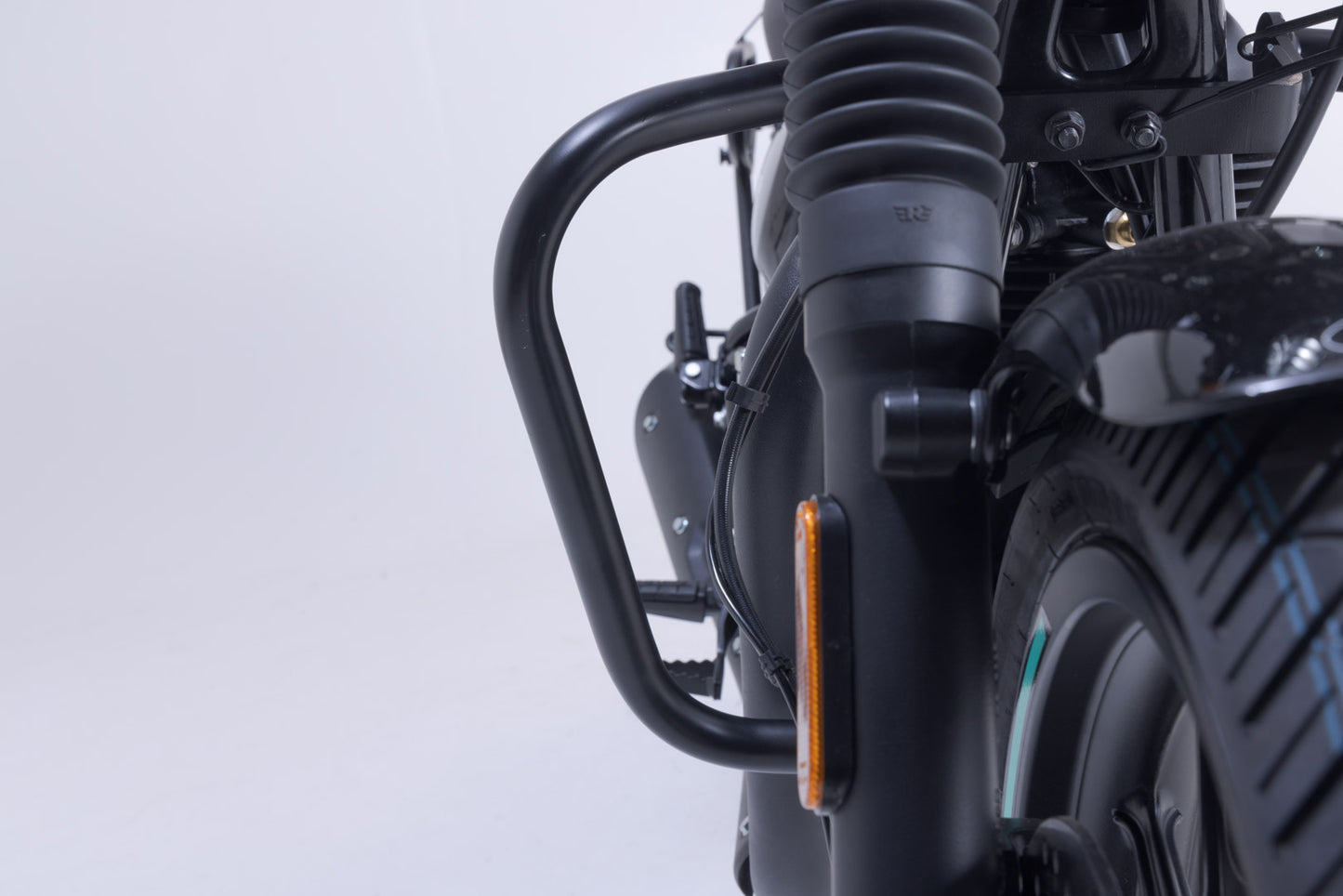 SW-MOTECH Protecciones laterales de motor Negro. Royal Enfield HNTR 350 (23-).