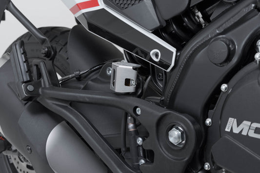 SW-MOTECH Protector de depósito de frenos Plata. Modelos BMW / Ducati / KTM / Husqvarna.