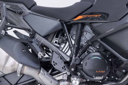 SW-MOTECH Protector de depósito de frenos Negro. Modelos BMW / Ducati / KTM / Husqvarna.
